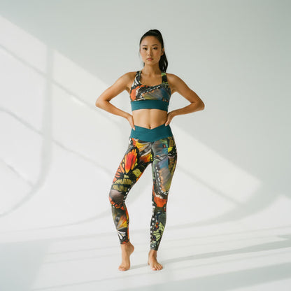 METAMORPHOSIS CROSSOVER LEGGINGS WITH POCKETS (ECO-SPF 50+)